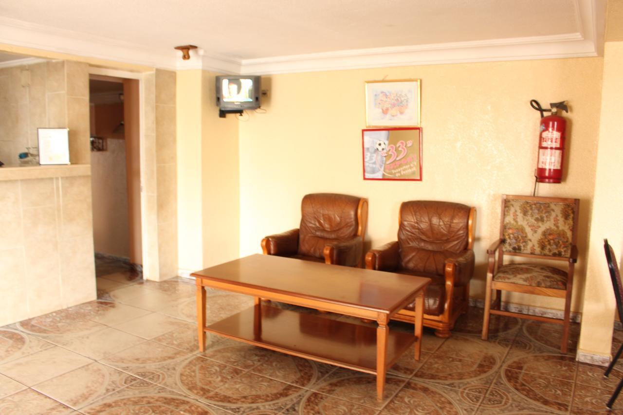 Meumi Palace Yaoundé Extérieur photo